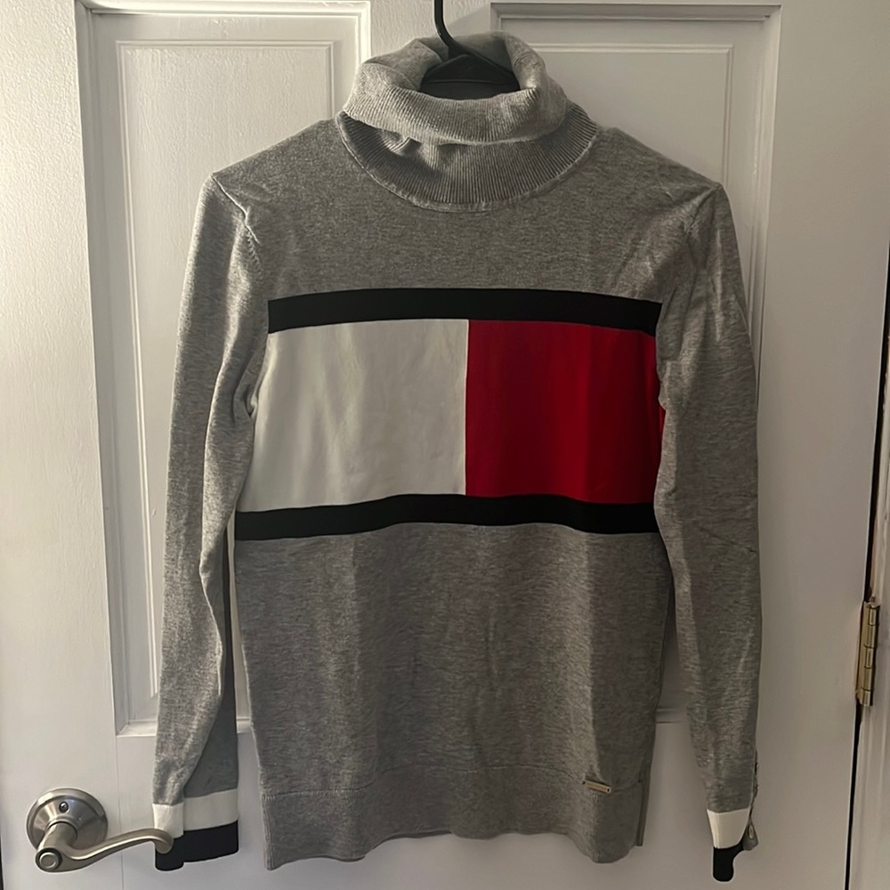 Tommy Hilfiger turtleneck